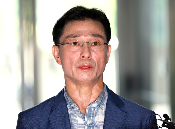 ▲ 임성근 전 해병대 1사단장이 휴대폰 포렌식 참관을 위해 19일 오전 서울 서초구 순직해병 특검팀(이명현 특별검사) 사무실로 출석하며 발언을 하고 있다.