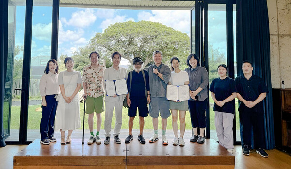 ▲ 용인문화재단, 예술협동조합 C.R.A와 업무협약 체결 사진.
