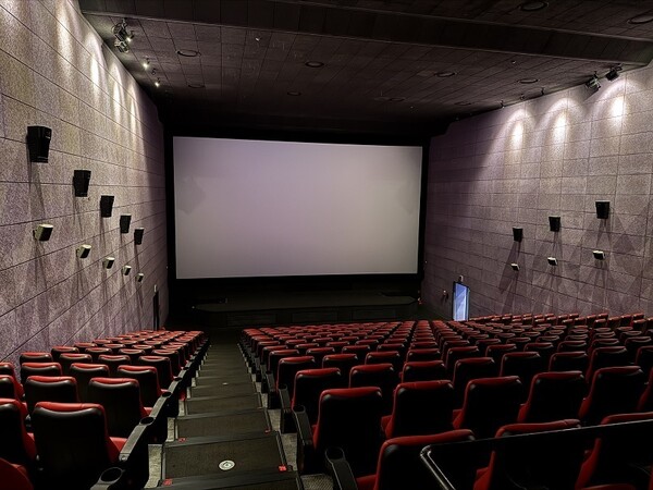▲ 성동구는 9월부터 고향사랑기부제 답례품으로 ‘CGV 패키지’를 신규 출시했다. 사진은 CGV 왕십리 모습.