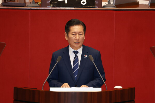 ▲ 교섭단체 대표연설하는 정청래 대표. /뉴시스