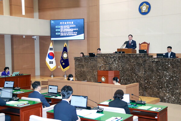 ▲ 이천시의회 제256회 임시회 제2차 본회의 전경.