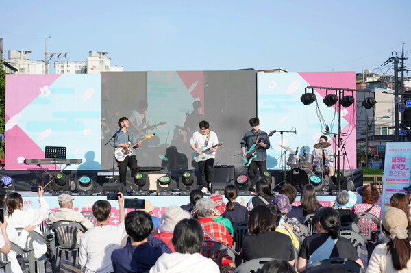 ▲ 2024년 성북구 골목형상점가 활성화 행사 개최 모습.