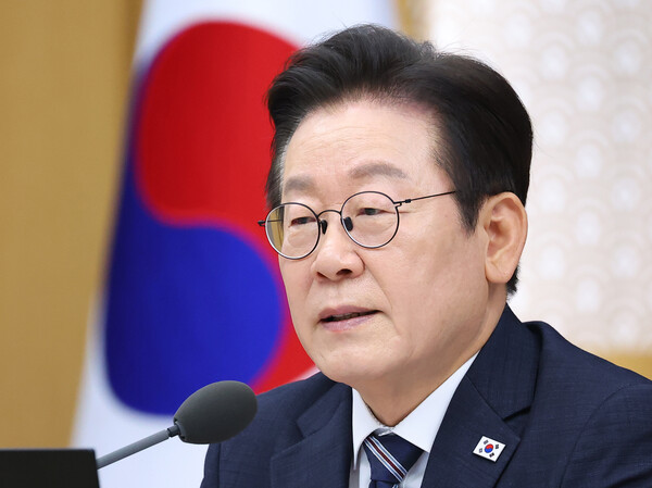 ▲ 이재명 대통령이 세종시 정부세종청사에서 열린 제42회 국무회의에서 발언하고 있다. /뉴시스