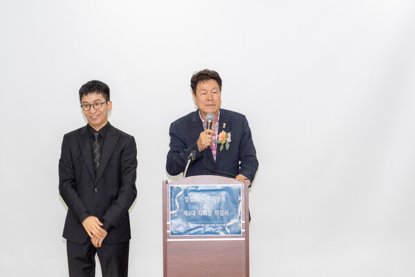 ▲ 이호귀 의장이 ‘서울시농아인협회 강남구지회 창립 20주년 기념식 및 제6대 지회장 취임식’에서 축사를 하고 있다.