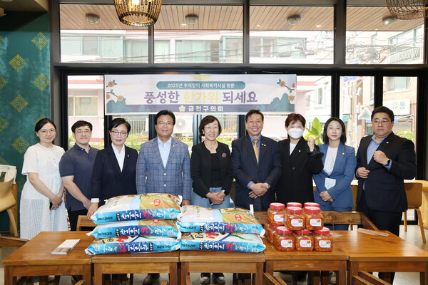 ▲ 금천구의회 공간자리(대안학교) 방문·격려 모습.