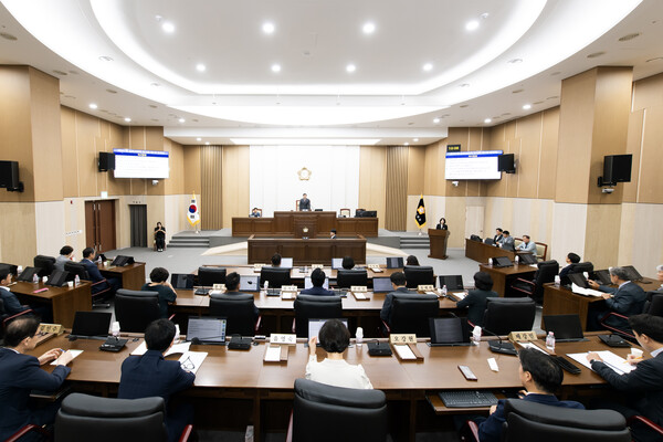 ▲ 김포시의회 지난 임시회 본회의 전경.