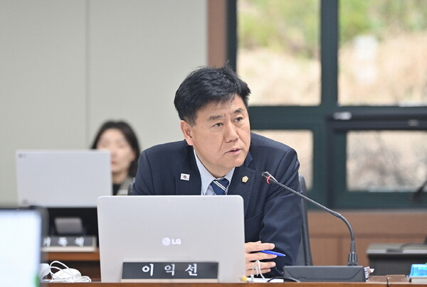 ▲ 파주시의회 이익선 의원, 파주시 쌀 생산과 소비촉진 지원에 관한 조례 일부개정조례안 발의 모습.