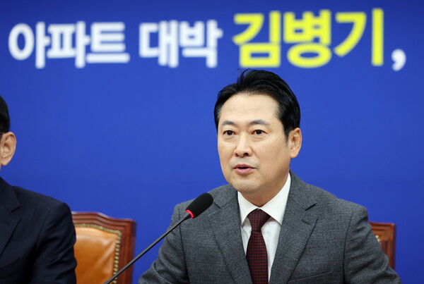 ▲ 부동산 정책 정상화 특위 발언하는 장동혁 대표. /뉴시스
