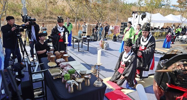 ▲ ‘제8회 원도사제 및 낙섬축제’ 현장 사진.