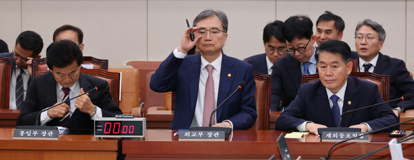 ▲ 외통위 출석한 정동영, 조현, 김경협. /뉴시스