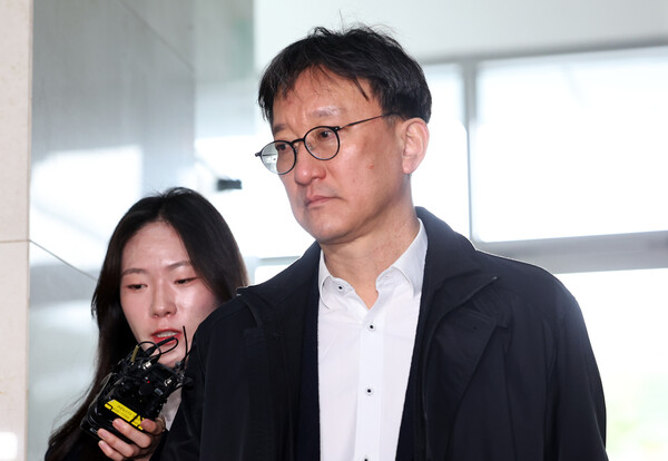 ▲ 송창진 전 고위공직자범죄수사처(공수처) 부장검사가 10월 29일 오전 서울 서초구 순직 해병 특별검사팀 사무실로 소환 조사에 출석하고 있다. /뉴시스