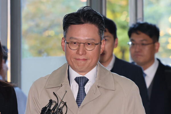 ▲ 김선규 전 공수처 수사1부장검사가 2일 서울 서초구 이명현 순직해병 특별검사팀 사무실에서 피의자 조사를 위해 출석하고 있다. /뉴시스