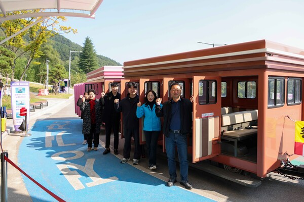 ▲ 동해시 무릉별유천지 방문한 평택시의회 기획행정위원회.