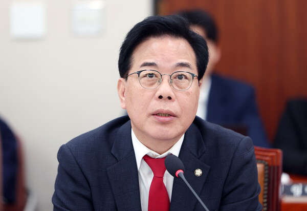 ▲ 질의하는 송언석 원내대표. /뉴시스