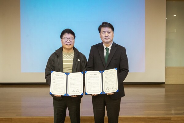 ▲ 청라청소년센터 건립 기부채납 협약식.