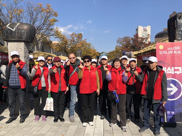 ▲ 여주오곡나루축제 중국 단체 관광객 방문 모습.
