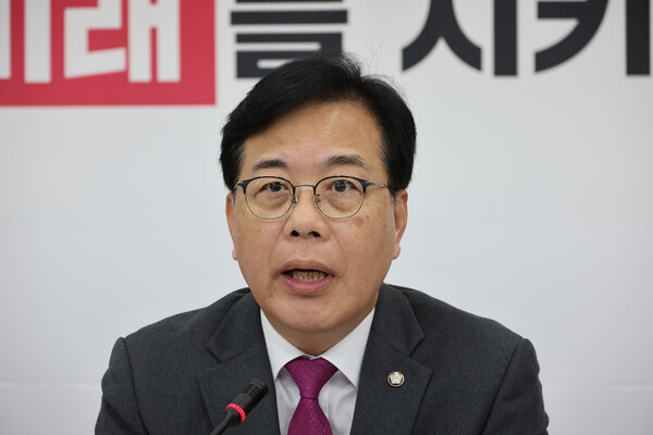 ▲ 기자간담회 발언하는 송언석 국민의힘 원내대표. /뉴시스