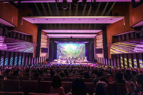 ▲ 용인포은아트홀 리모델링 후 공연 사진.