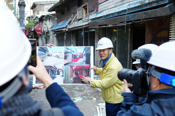 ▲ 이승로 성북구청장 신월곡 철거 착수 현장 점검 모습.