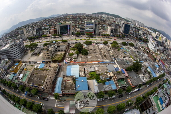 ▲ 성호시장 전경.