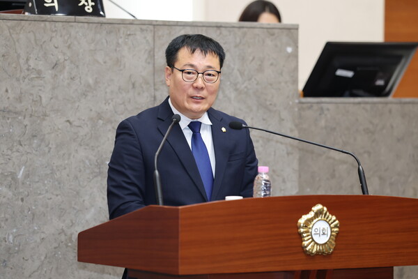 ▲ 구정질문하는 정재동 의원.