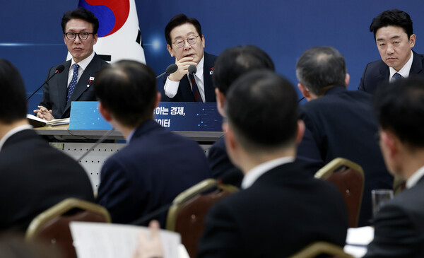 ▲ 이재명 대통령, 기획재정부·국가데이터처 업무보고. /뉴시스