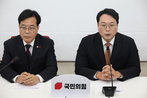 ▲ 송언석-천하람 ‘통일교 특검’ 회동. /뉴시스