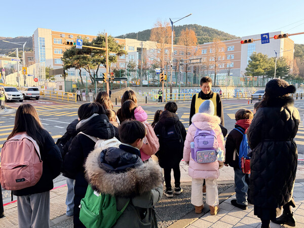 ▲ 김정헌 중구청장 12월 3주차 교통안전 현장점검 모습.