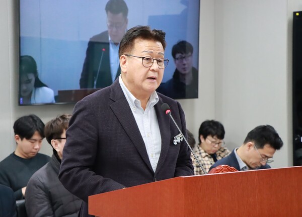 ▲ 경기도의회 건설교통위원회 안명규 의원.
