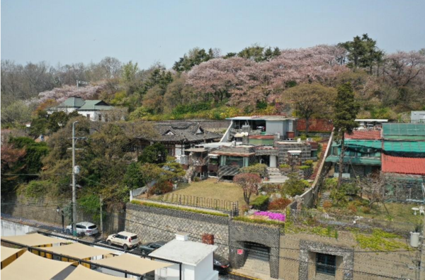 ▲ 이음 1977(김수근 설계 송학동 주택).