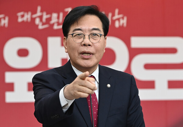 ▲ 인사말하는 송언석 원내대표. /뉴시스