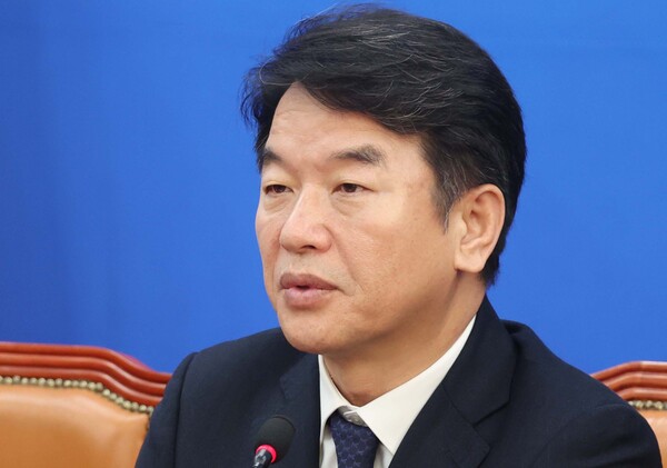 ▲ 발언하는 문진석 원내대표 직무대행. /뉴시스