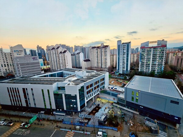 ▲ 오는 3월 개교하는 청담고 전경.