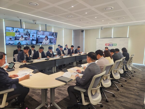 ▲ 주요업무 보고 사진.