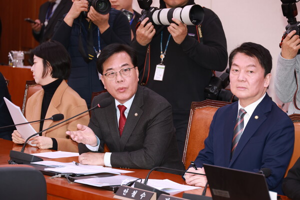 ▲ 질의하는 송언석 원내대표. /뉴시스