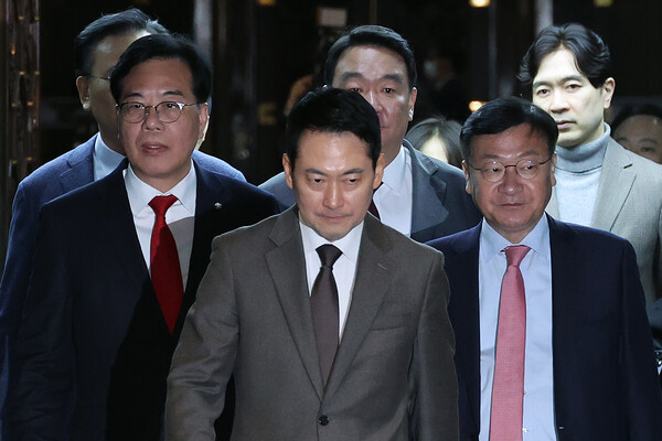 ▲ 의원총회 참석하는 장동혁 국민의힘 대표. /뉴시스