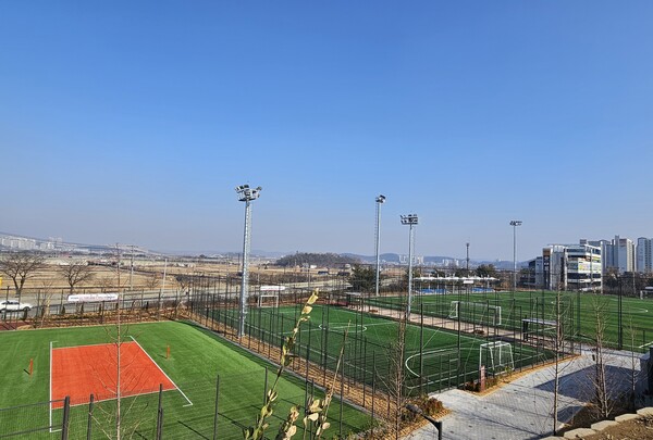 ▲ 장곡 체육시설 풋살장 전경.