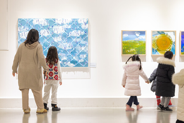 ▲ 미술관의 동물원 전시 관람 모습.