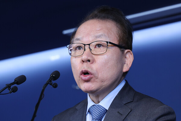 ▲ 공천 심사 결과 발표하는 김이수. /뉴시스