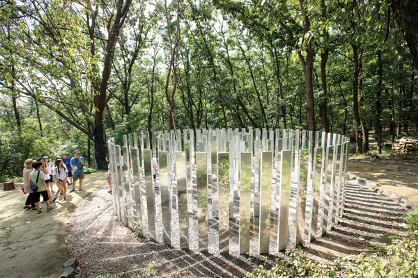 ▲ APAP 작품투어 안양예술공원.