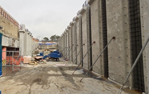 ▲ 서울 광화문광장 '감사의 정원' 공사현장 사진. (사진=서울시 제공)